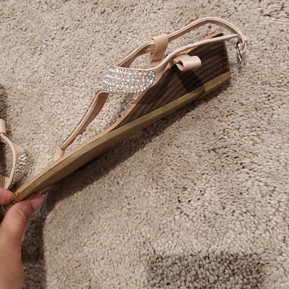 Sandals - Picture 3 of 3